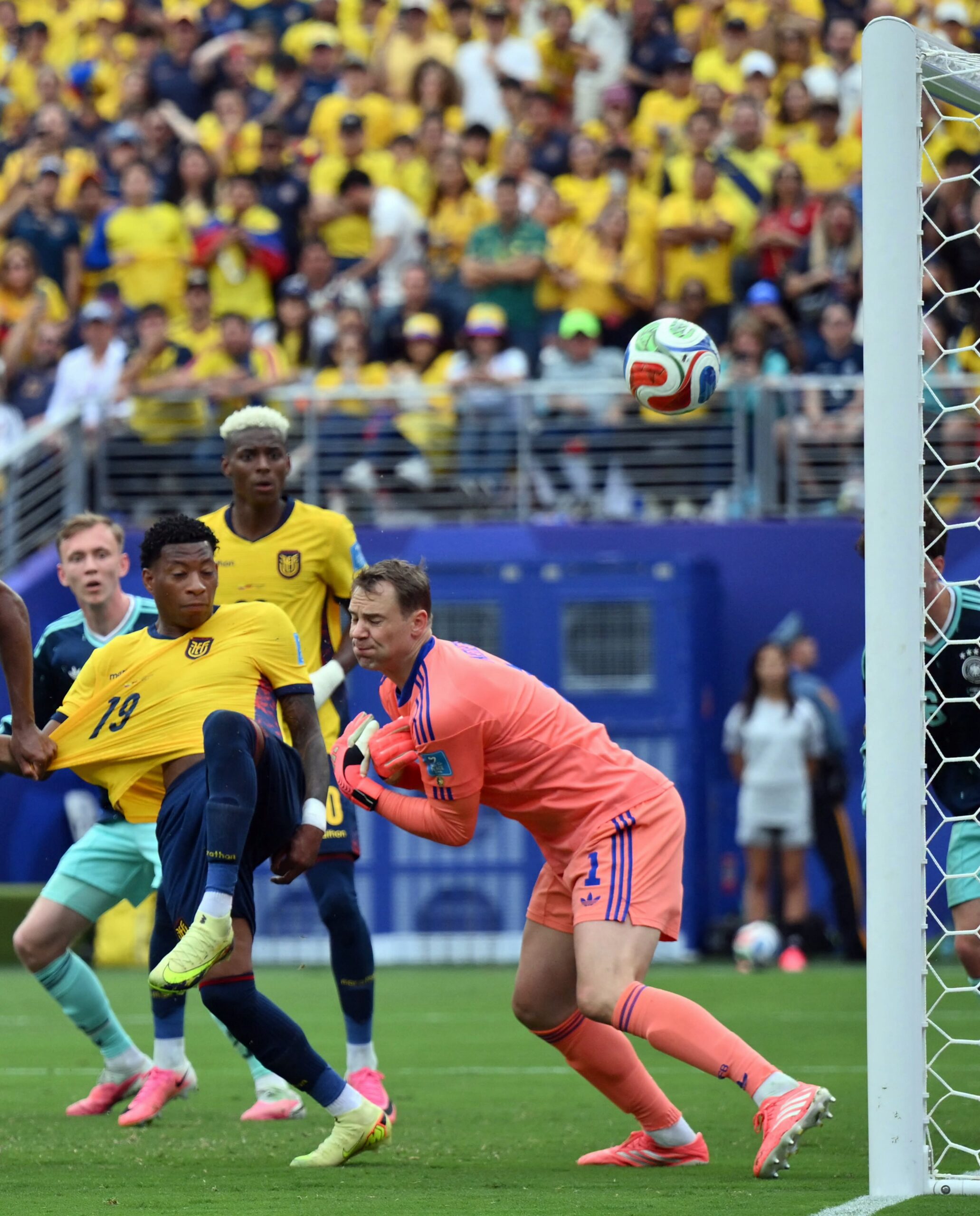Ecuador VS Alemania 3era. Fecha Grupo E Copa Mundial 6