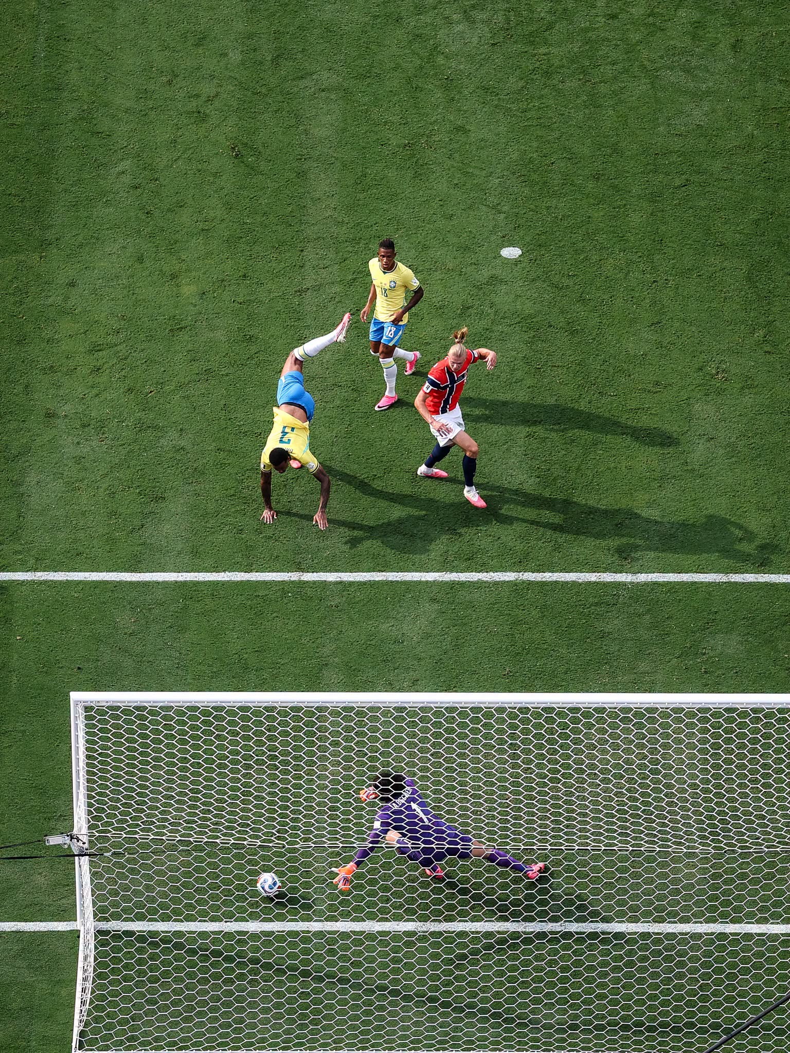 Brasil VS Noruega 16avos. de Final Copa Mundial 2